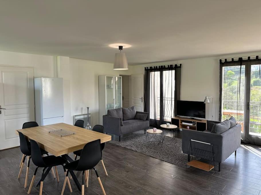 Villa Constance 3 Antibes - Spacieux Logement En Dernier Etage المظهر الخارجي الصورة