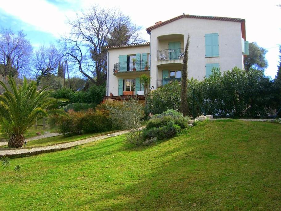 Villa Constance 3 Antibes - Spacieux Logement En Dernier Etage المظهر الخارجي الصورة