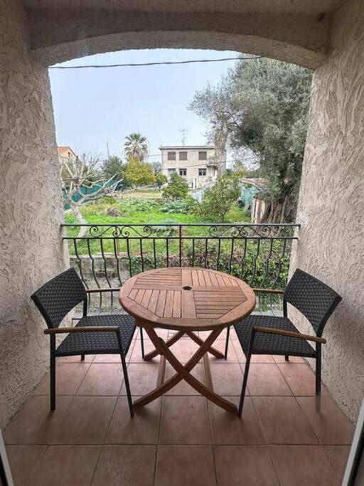 Villa Constance 3 Antibes - Spacieux Logement En Dernier Etage المظهر الخارجي الصورة
