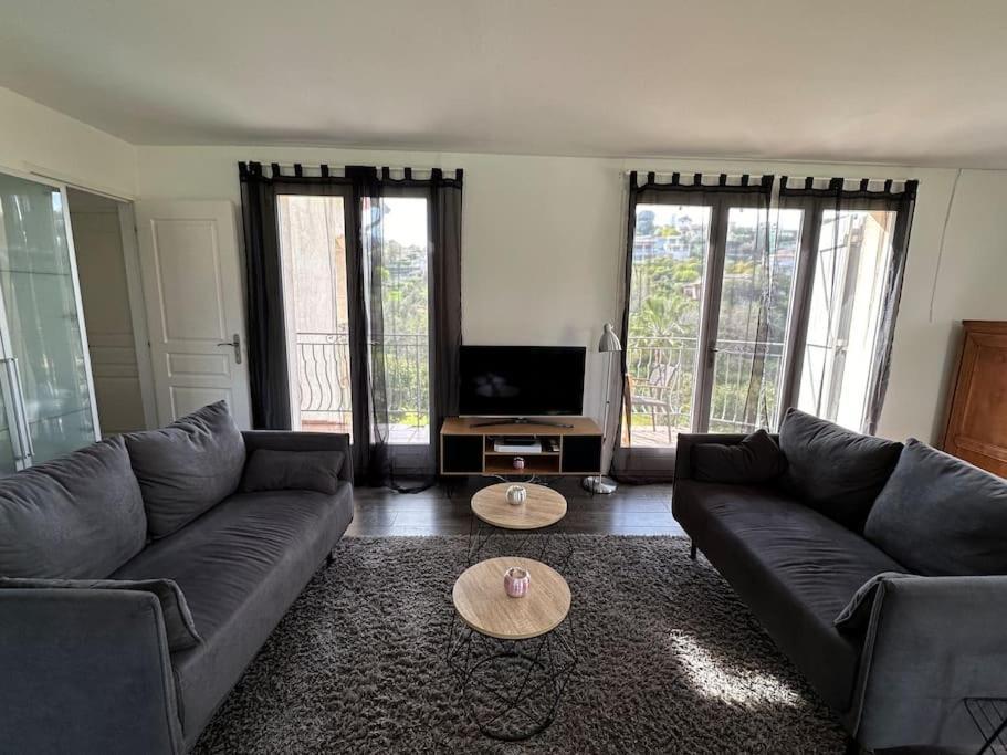 Villa Constance 3 Antibes - Spacieux Logement En Dernier Etage المظهر الخارجي الصورة